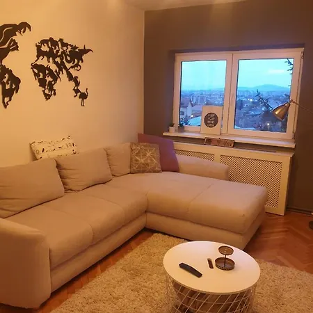 Lucky Ii Apartment